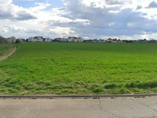 Terrain 301 m²