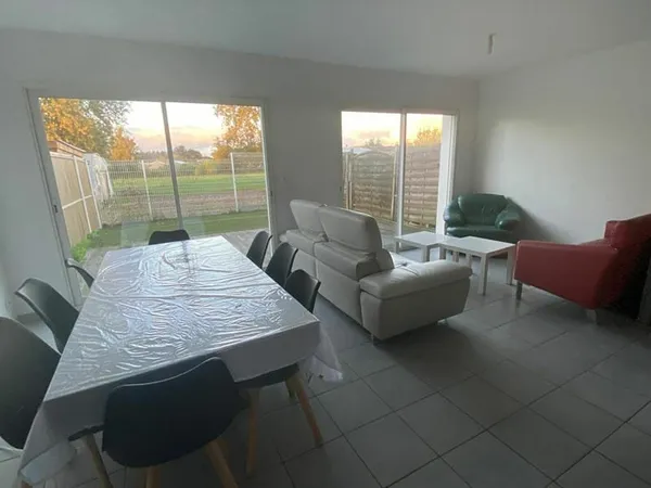 VENTE d'une maison F4 (87 m²) à LAMARQUE
