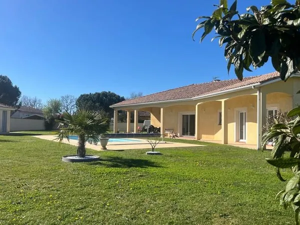 Maison 5 pièces 160 m²
