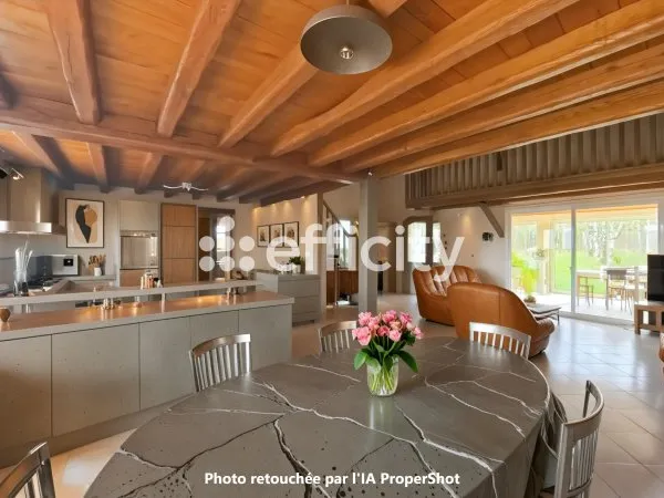 Maison 7 pièces 179 m²