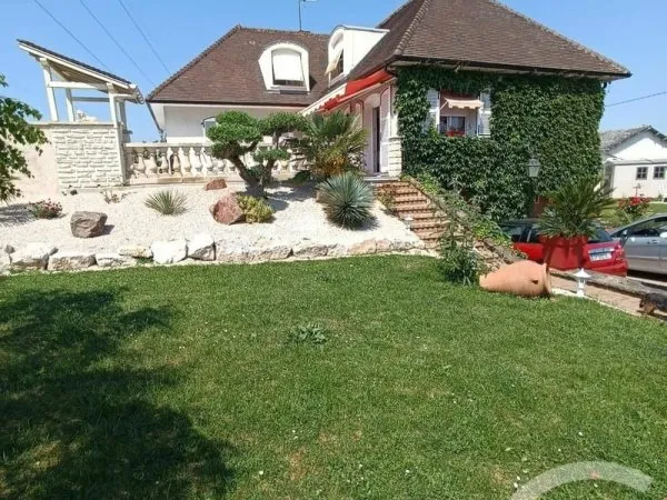 Maison 7 pièces 178 m²