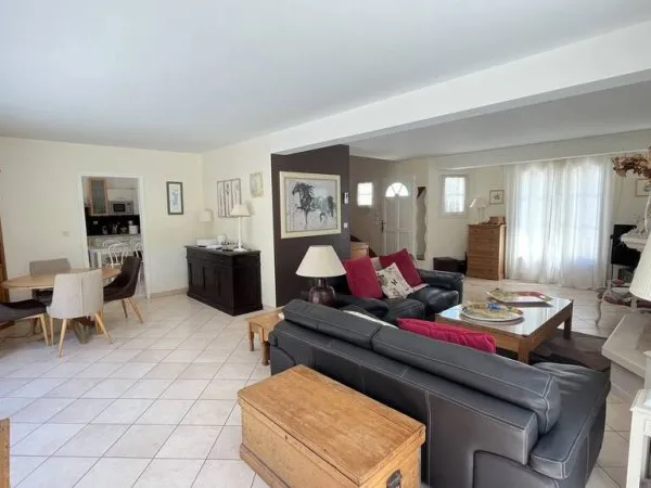 Maison 7 pièces 170 m²