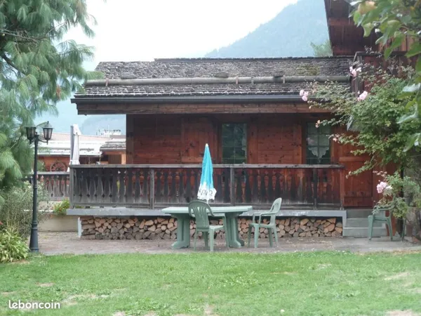 T2 meublé dans chalet indépendant