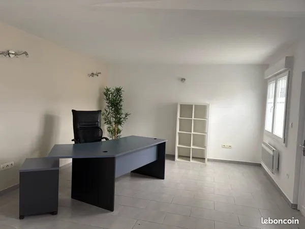 Bureau à louer