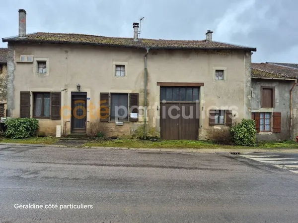 Maison de village à Hévilliers