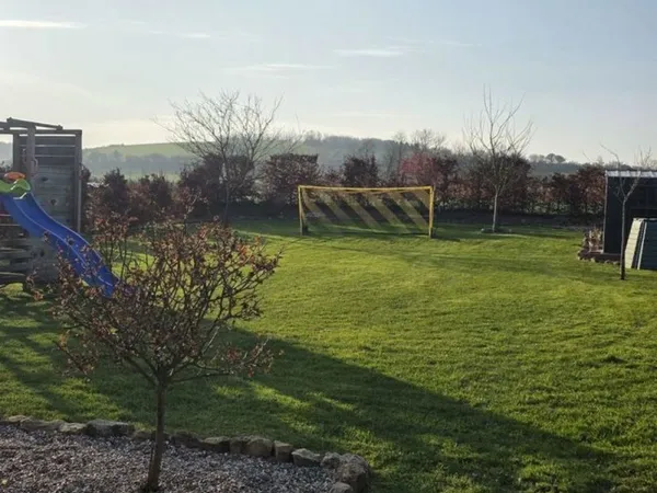Maison familiale au coeur de la vallée de la course