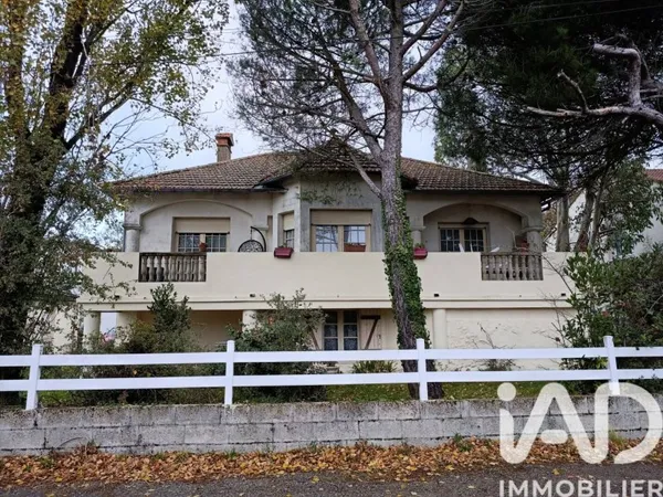 Maison 8 pièces 177 m²