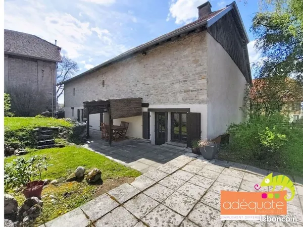Ferme comtoise de 238 m²