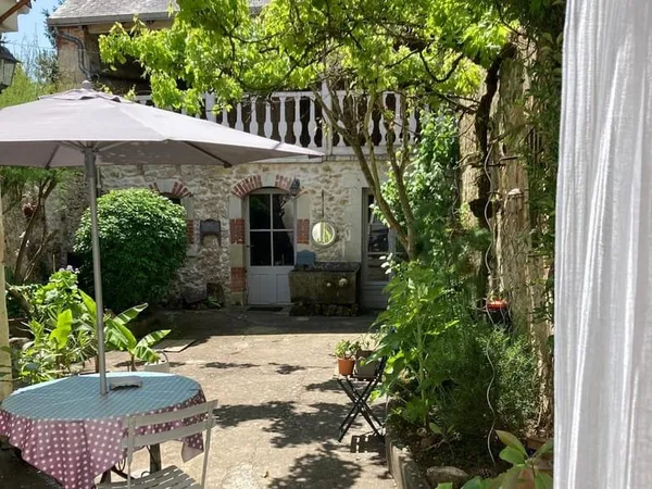Maison de centre-bourg à Civray
