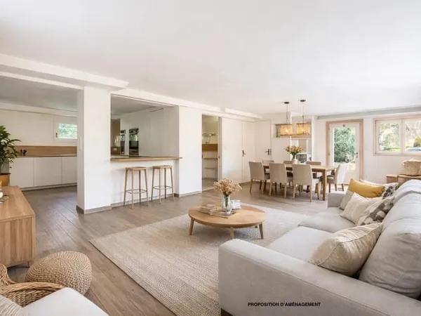 MAISON T6 180M2 SECTEUR VALVERT