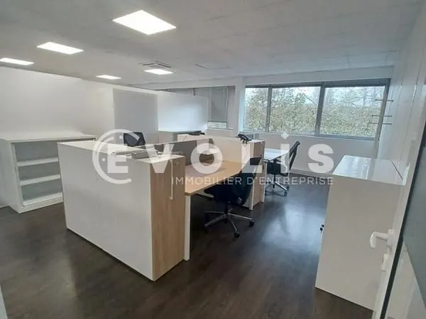 Bureaux 54 m²