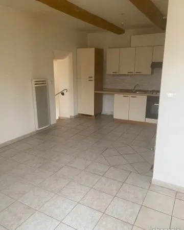 Appartement dans maison de village