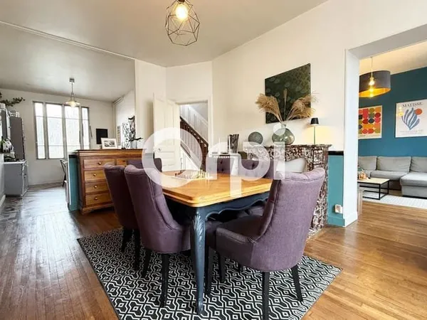 Maison 7 pièces 175 m²