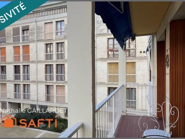 APPARTEMENT VIAGER 1 TETE AVIGNON INTRA MUROS