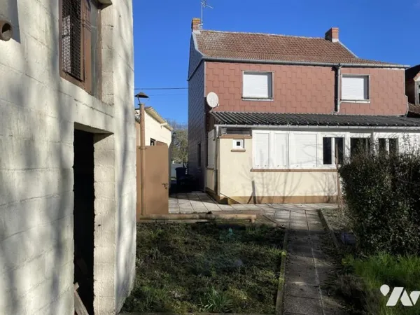 Maison 7 pièces 140 m²