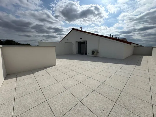 Appartement 4 pièces 93 m²