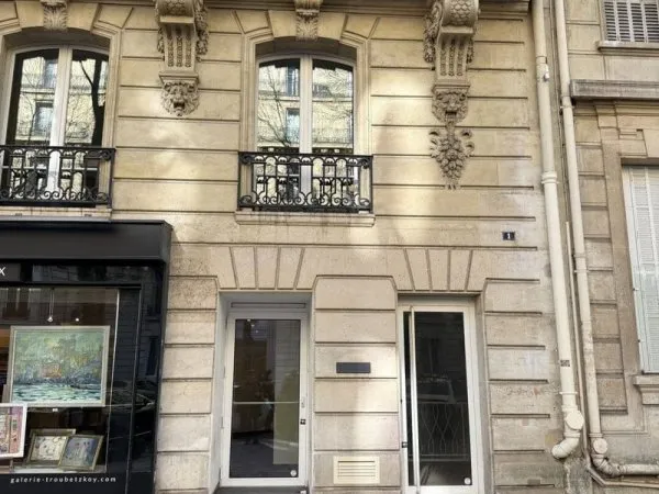 Boutique 21 m²