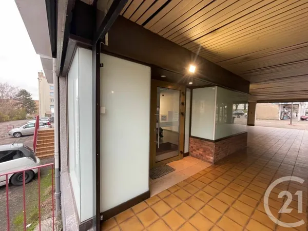 Local 126 m²