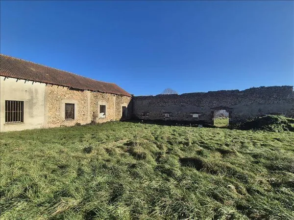 Maison 2 pièces 246 m²