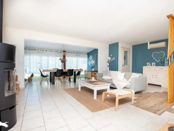 Maison 7 pièces 150 m²