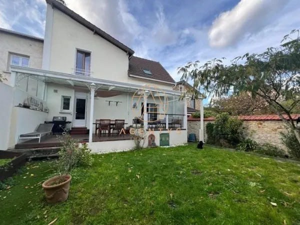 Maison de luxe 6 pièces 106 m²