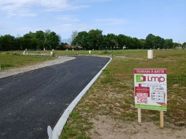 Terrain 427 m²