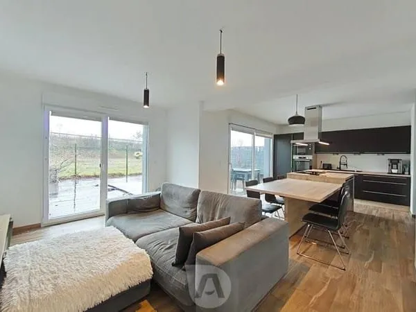 Maison jumelée 5 pièces 102 m²