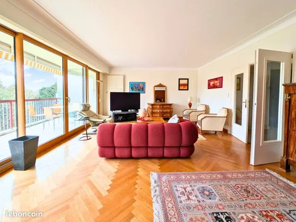 Résidence La Guylhomné - Bd Albert Thomas, Nantes centre-ville Appartement T6