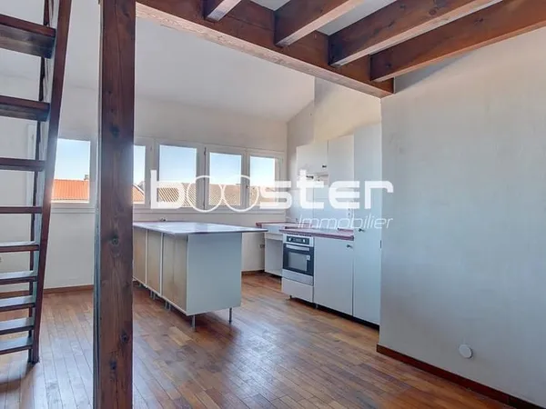 Saint-Agne - Duplex lumineux avec vue dégagée et parking