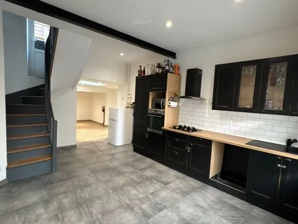 Maison centre-ville - 3/4 chambres - Toit terrasse - 5 min mer - DPE B