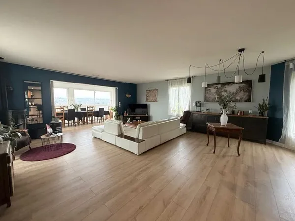 Villa d'exception de 254m2 avec vue imprenable sur les Pyrén