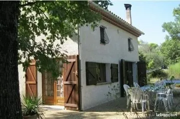 Vend maison Draguignan 82m2 1300m terrain