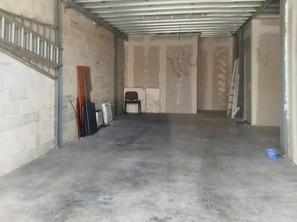 Local commercial Nicopolis