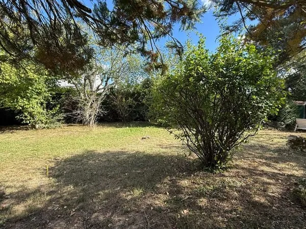 Terrain 472 m²