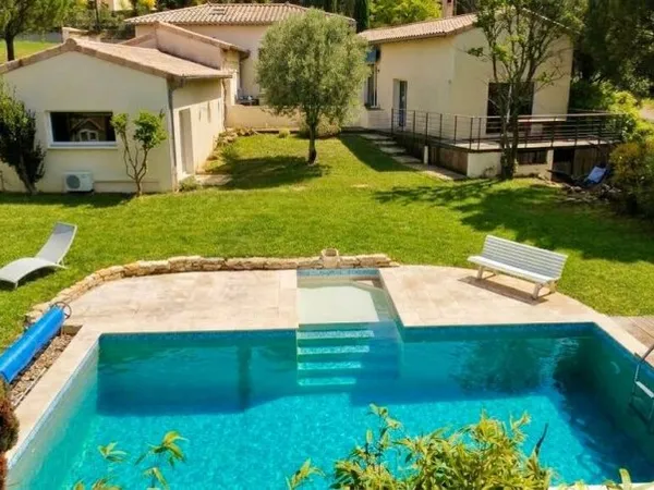 Maison 5 pièces 164 m²