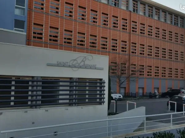 Bureaux St barnabé village