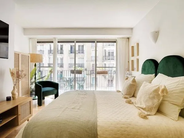 Studio 1 pièce 15 m²
