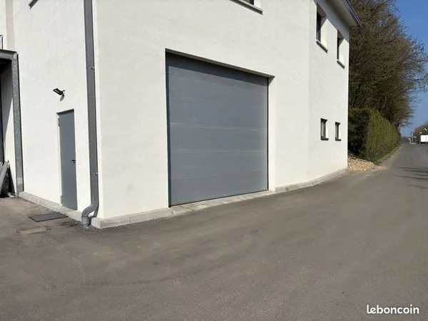 Dépôt ou cellule de stockage