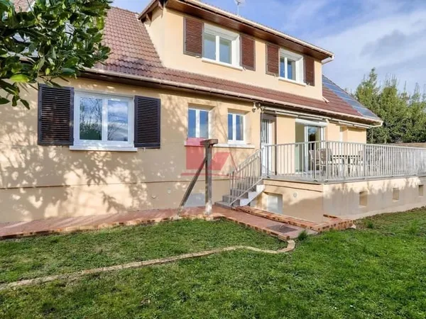 MAISON ARPAJON 169 M² - JARDIN