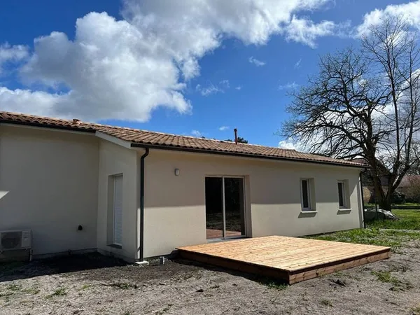 Maison de plain-pied 4 pièces 85 m²