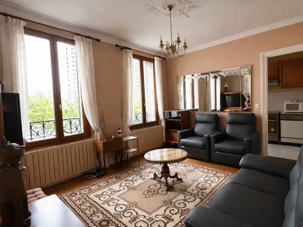 Charmant Appartement à Ivry Sur Seine 3 pièces 93.56 m2, proche métro et commerces