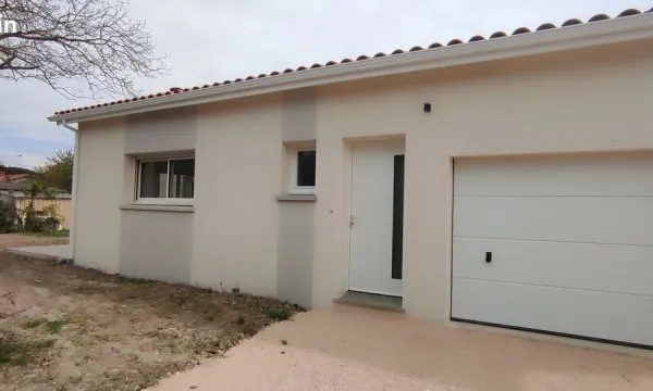A louer T4+ garage sur terrain 650m2 Carbonne