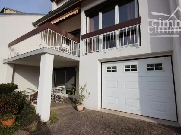 BEAU VOLUME MAISON 4 CHAMBRES LA FOUILLOUSE
