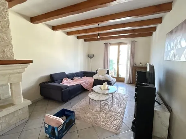 Maison 7 pièces 318 m²