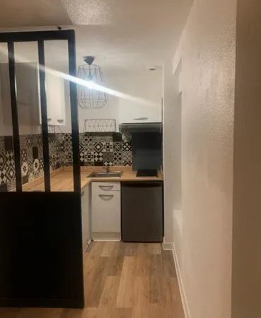 A louer T1bis T2 chambre séparée