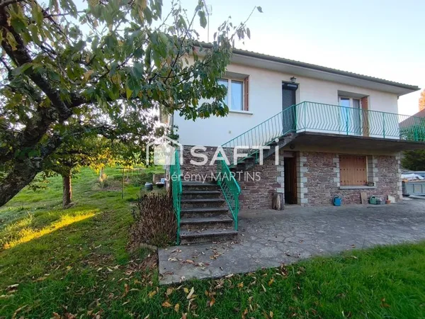 Maison familiale 3 chambres avec double garage
