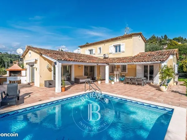 Maison 7 pièces 180 m²