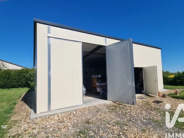 Parking 80 m²