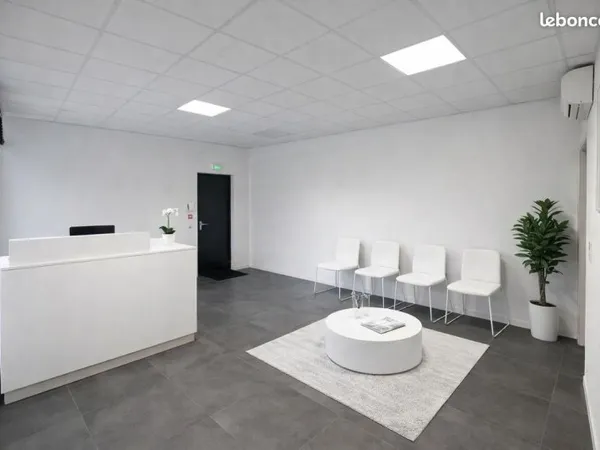 Bureaux, Cabinet 105 m²