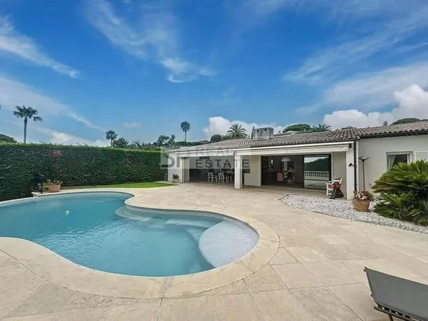 Villa 5 pièces 117 m²